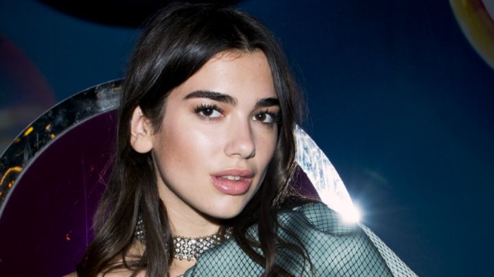 (VIDEO) Fans coronan a Dua Lipa "hermana mexicana" durante emotiva versión de 'Bésame mucho'