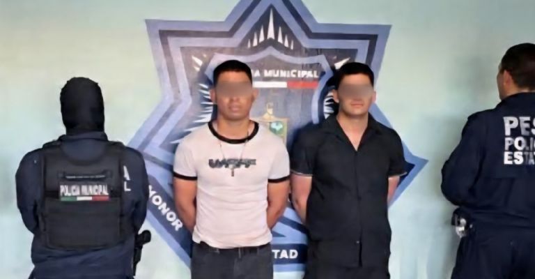 Los detenidos fueron identificados como Carlos 'N.', de 29 años de edad, y Abel 'N.', de 23 años.