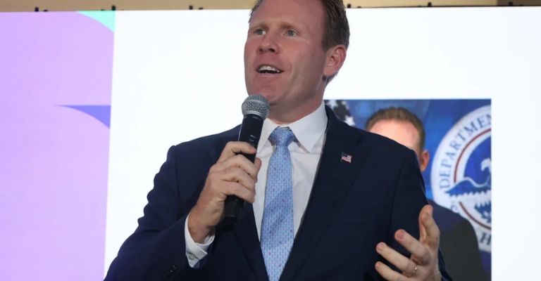 Andrew Giuliani, jefe del grupo de trabajo de la Casa Blanca