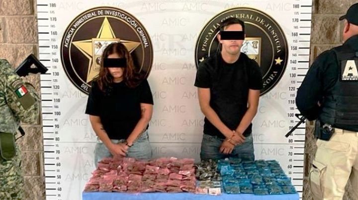 Sorprenden a pareja con más de 300 dosis de narcóticos y dinero en efectivo en Hermosillo