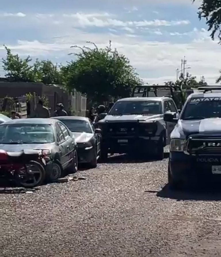 Elementos de Semar chocan contra Policía Estatal y vehículo particular en Ciudad Obregón