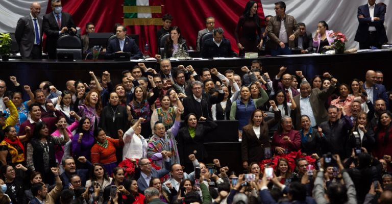 Tras 24 horas de discusión, diputados aprueban en lo particular la reforma a la Ley de Aguas Nacionales; pasa al Senado