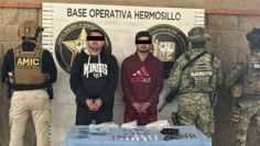 Capturan a dos sujetos, decomisan droga y aseguran una pistola durante un cateo en Hermosillo