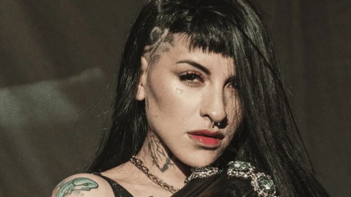 Cazzu relata espeluznante experiencia en hotel de México y usuarios comentan "las brujerías de Ángela"