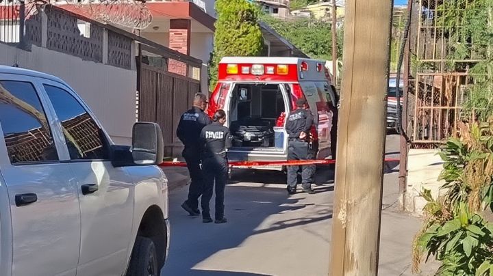 Muere mujer de 42 años en plena vía pública de Guaymas; fue encontrada tirada en el suelo