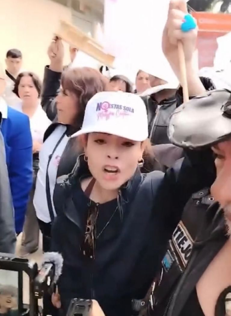 Maryfer Centeno sale llorando de la audiencia de Mr Doctor