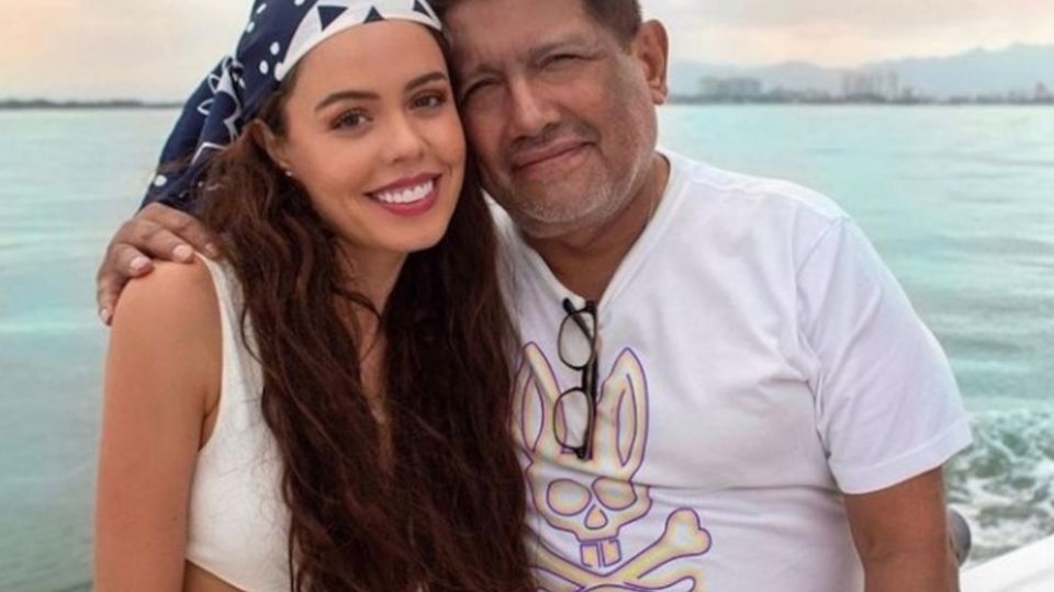 Juan Osorio y Eva Daniela le dan la bienvenida al nuevo integrante de la familia