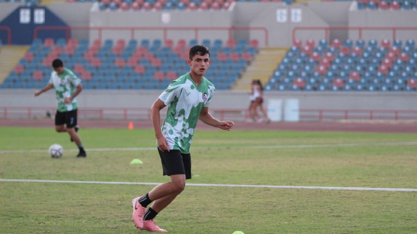 Jugador sonorense llega a los Rayados del Monterrey; compartiría entrenamientos con Sergio Ramos