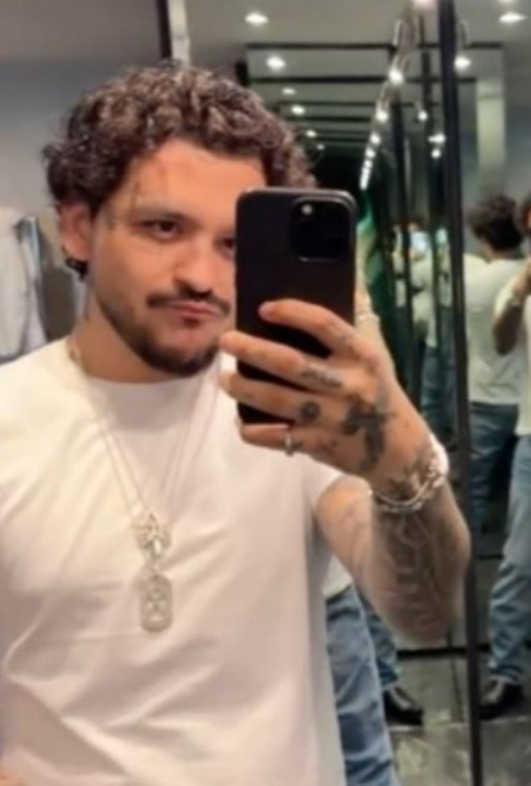 Nodal aplica radical cambio de 'look'