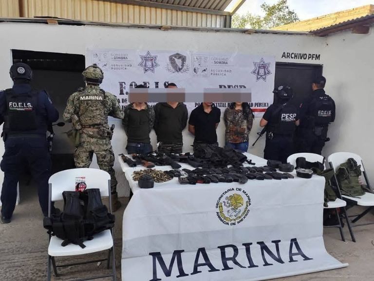 En un operativo, autoridades detuvieron a 4 generadores de violencia en Caborca. Foto: Facebook