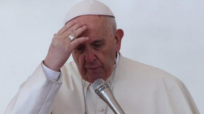 Vaticano confirma que el estado del Papa Francisco "es complejo"; tiene neumonía bilateral