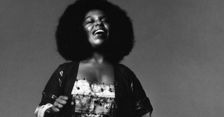 Roberta Flack muere y llena de luto al mundo de la música