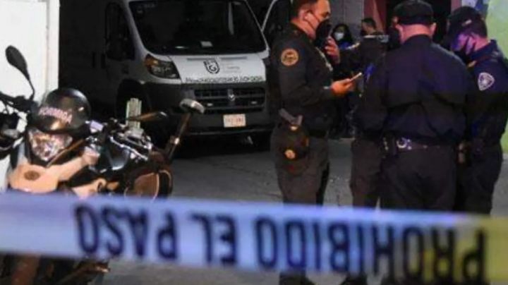 Balacera en Tláhuac: Sicario ejecuta a dos hombres al interior de taquería