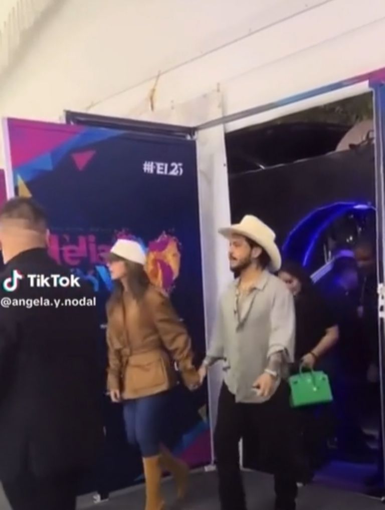 Ángela Aguilar presume cambio de 'look'