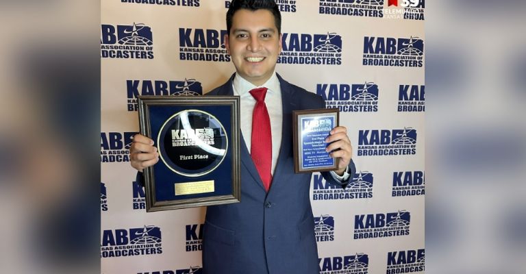 Muere Adán Manzano, reportero de Telemundo KCC antes del Super Bowl LIX