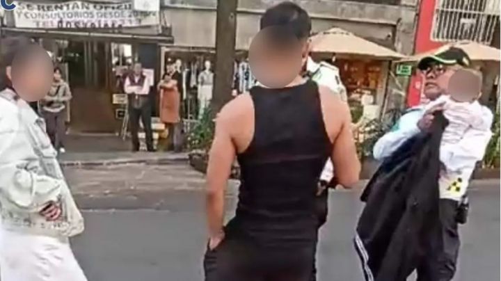 Se le olvidó su hijo: Bebé se queda solo en una camioneta en CDMX; padre fue al super