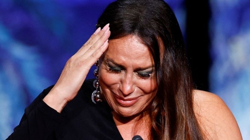 Cancelan el lanzamiento de la novela biográfica de Karla Sofía Gascón tras polémicos tuits