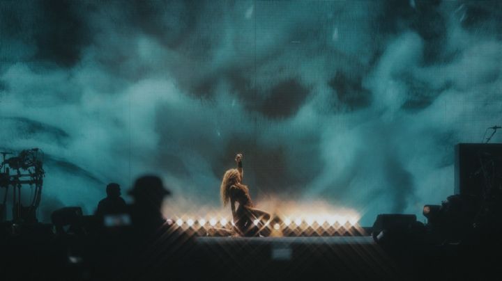 Así fue la inesperada presencia de la hija de Antonio de la Rúa en concierto de Shakira