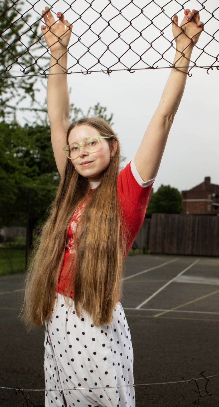 Actriz de Harry Potter abre perfil para adulto para postear contenido de extraño fetiche