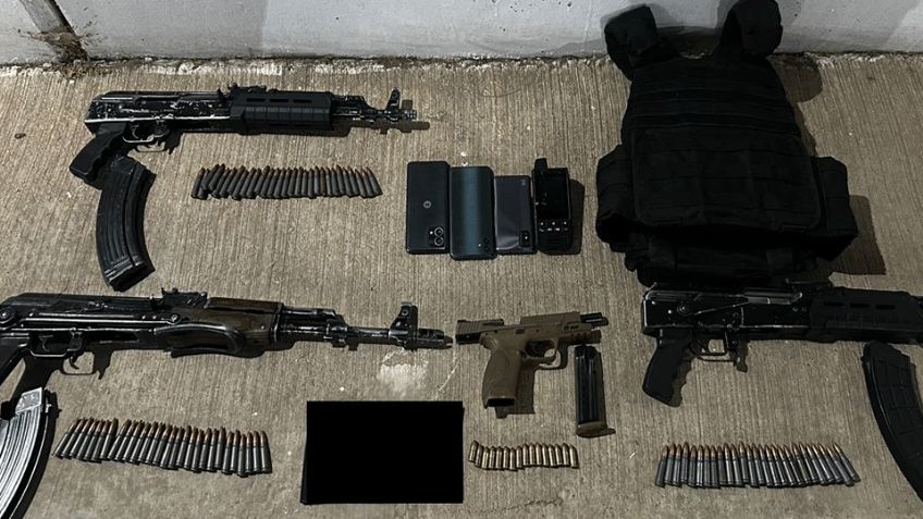 Detienen a cuatro personas armadas en un vehículo robado en Hermosillo