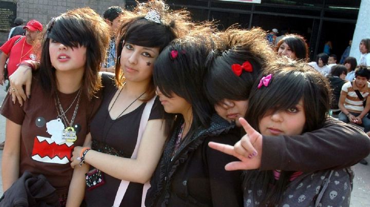 Marcha Emo en CDMX: Regresa la rivalidad a la capital con marcha pacífica a Insurgentes