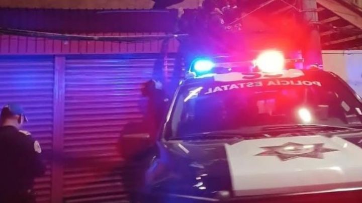 Colgado e inerte: Amanece cuerpo en las escaleras del Metro Olímpica en CDMX