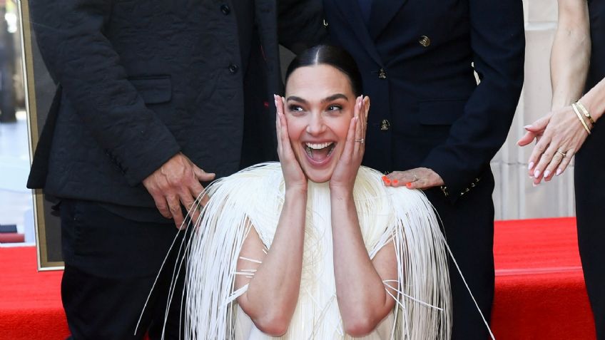 Gal Gadot recibe su estrella en el Paseo de la Fama de Hollywood