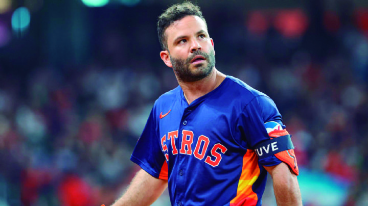 José Altuve se despide de la segunda base; cubrirá los jardines esta temporada