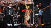 Foto ilustrativa de la nota titulada Shakira sube a Grupo Frontera a su concierto en México pese a polémica por Donald Trump