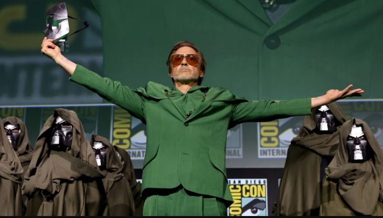 Robert Downey Jr como Victor von Doom