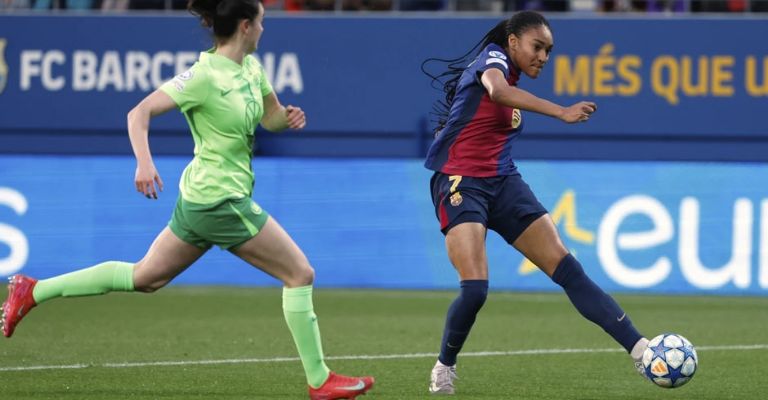 Paralluelo dispara para anotar su primer tanto