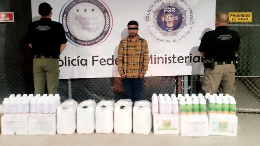 Detienen en Sonora a trailero que transportaba más de 150 litros de metanfetamina líquida