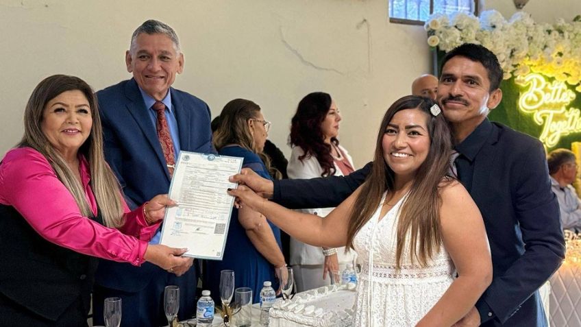 Celebran jornada de Matrimonios Colectivos en Empalme; unen a 62 parejas