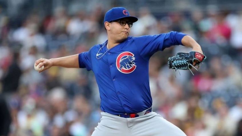 El pitcher mexicano Javier Assad, cada vez más cerca de volver al montículo de la MLB