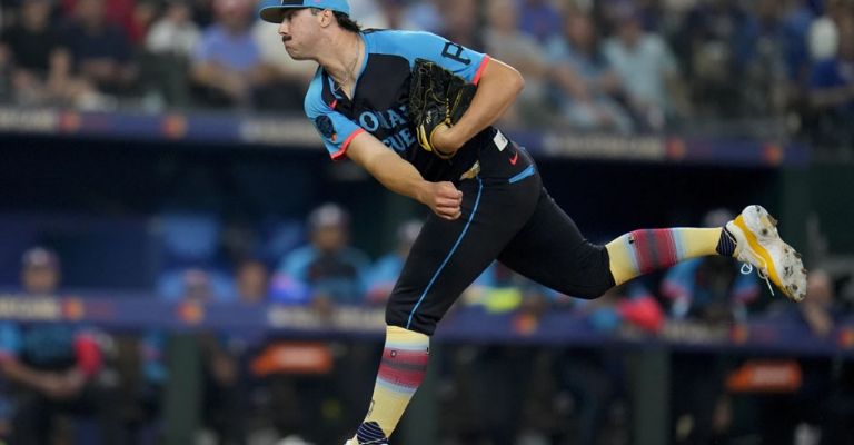 El serpentinero se enfoca en el presente