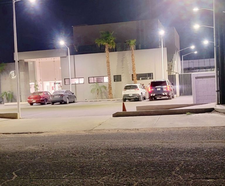 Capturan a elementos de la Policía Municipal en San Luis Río Colorado. Foto: Facebook