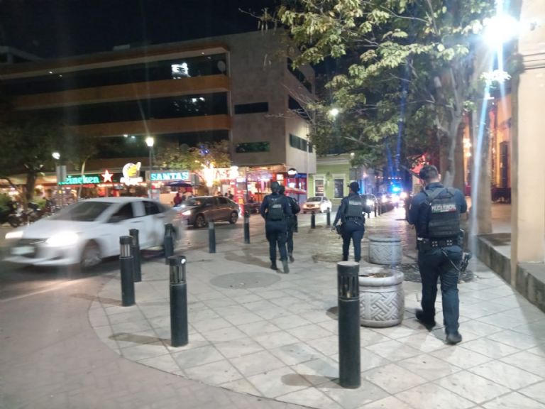 Elementos realizaron recorridos preventivos en plazas comerciales del sector Tres Ríos, zona centro y Paseo del Ángel