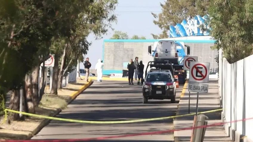 Detienen a 12 hombres durante cateo en Lomas de Angelópolis en Puebla