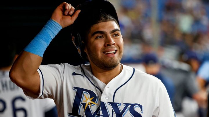 Jonathan Aranda sigue intratable en las Grandes Ligas: conecta su tercer metrallazo