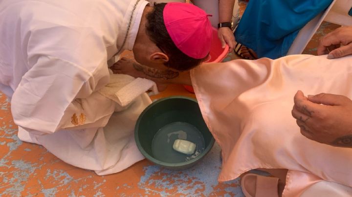 Diócesis de Ciudad Obregón realiza el 'lavado de pies' en el Cereso de Navojoa