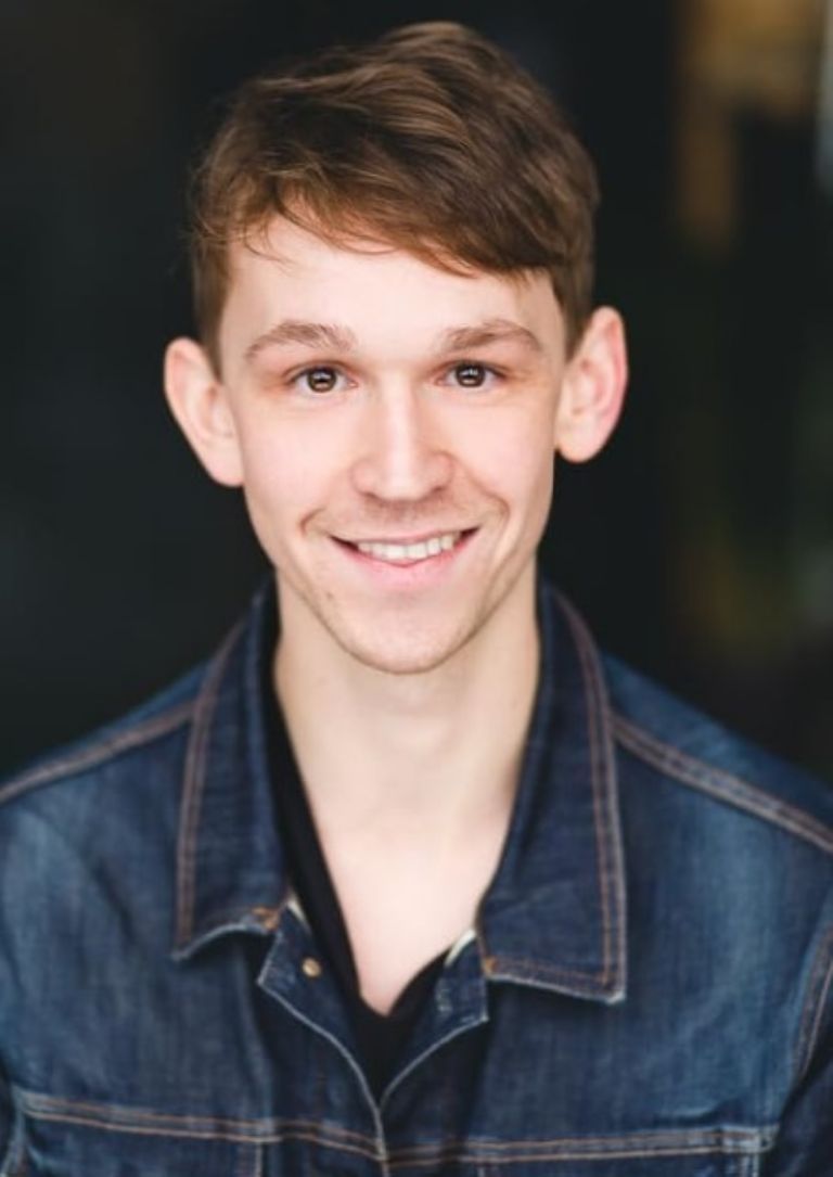 Caleb Ellsworth-Clark será el nuevo Dewey 