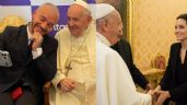 Foto ilustrativa de la nota titulada Carlos Rivera, Cynthia Rodríguez y otros artistas que estuvieron con el Papa Francisco