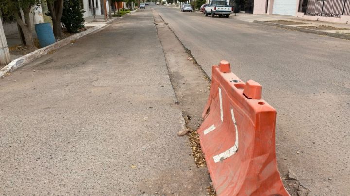 Vecinos de la colonia Constitución son afectados por obras inconclusas