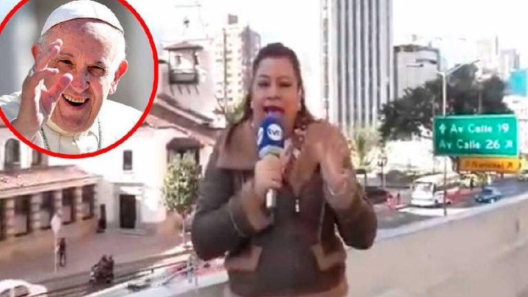 Periodista venezolana confunde papamóvil con el batimóvil en una transmisión en vivo