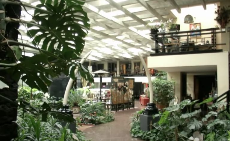 La mansión tiene un valor de  65 millones de pesos