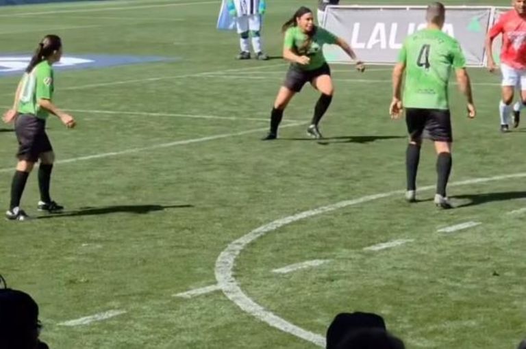 Karla Sofía Gascón mostró su talento como deportista 