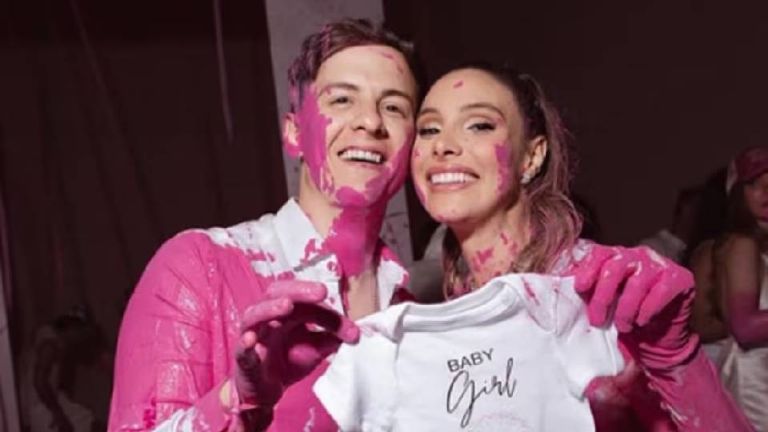 Hospitalizan a Lele Pons por doble caída durante fiesta de revelación de género de su bebé