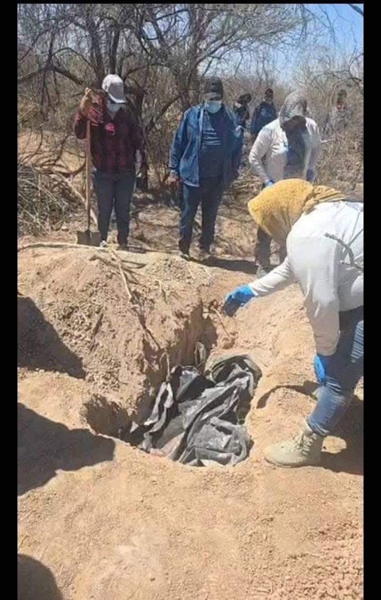 Hallan cuerpo sin vida en la Carretera 26 de Hermosillo. Foto: Facebook