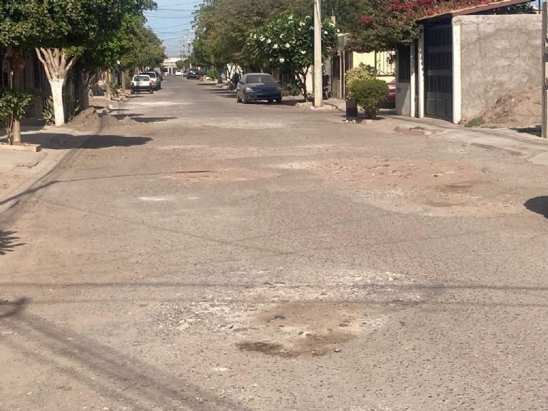 Las calles de este sector se han ido deteriorando con el tiempo