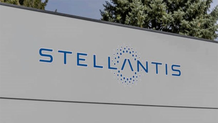 ¿Se va de México?: Stellantis frena producción en ciertas plantas tras aranceles de Trump